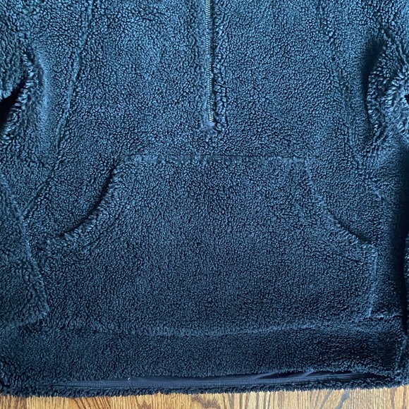 Black Lululemon Scuba oversized funnel-neck fleece, M/L. Like new condition - Picture 2 of 12